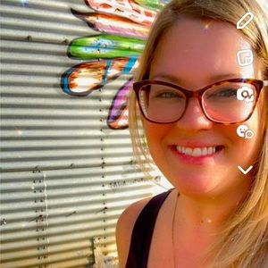 Meet your Posher, Jenna